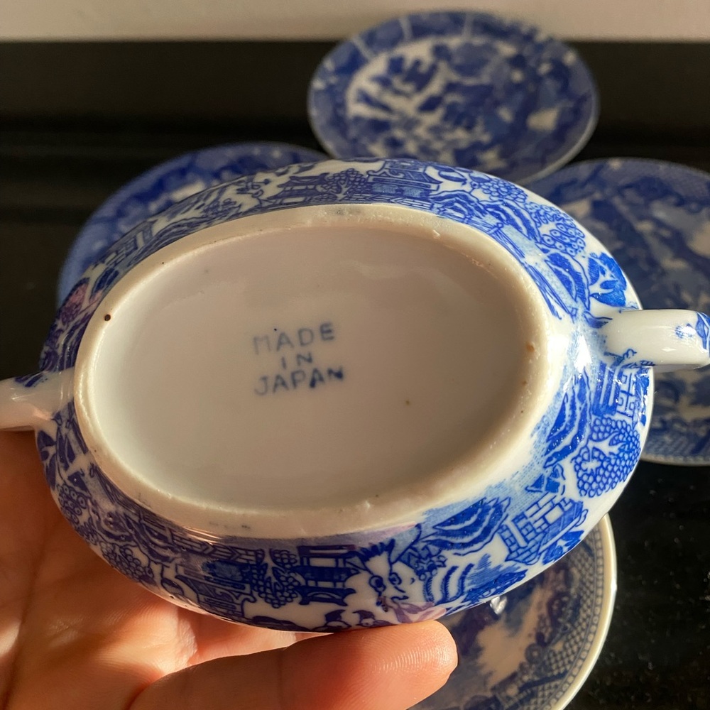 Vintage Japanese porcelain small dish set - Picture 8 of 8